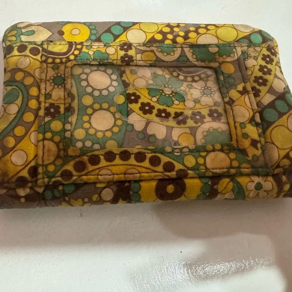 Vera Bradley patterned wallet - Picture 3 of 5